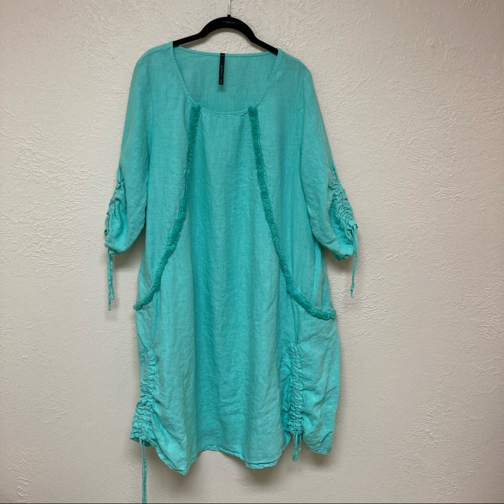 IC collection by Connie K Lagenlook aqua 100% linen mini dress with slip